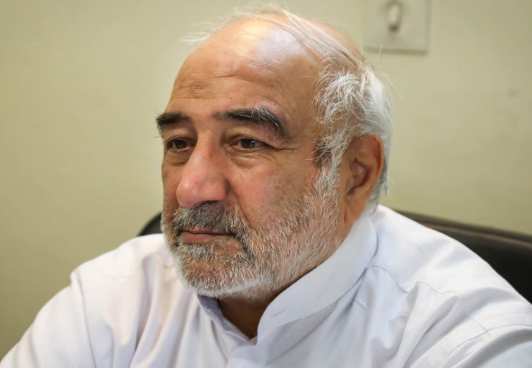 امام خمینی چه وقت و چطور تسخیر سفارت را تأیید کرد و آن را انقلاب دوم نامید/ ماجرای استعفای ابراهیم یزدی از دولت بازرگان