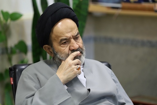 منیتی برای خودش قائل نبود!